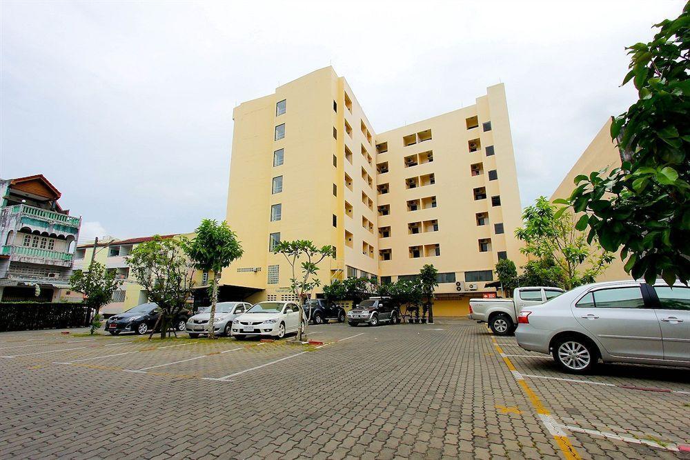 Hi Season Hotel Hatjaj Kültér fotó