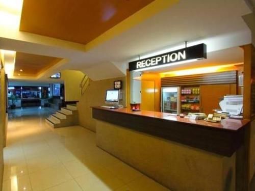 Hi Season Hotel Hatjaj Kültér fotó